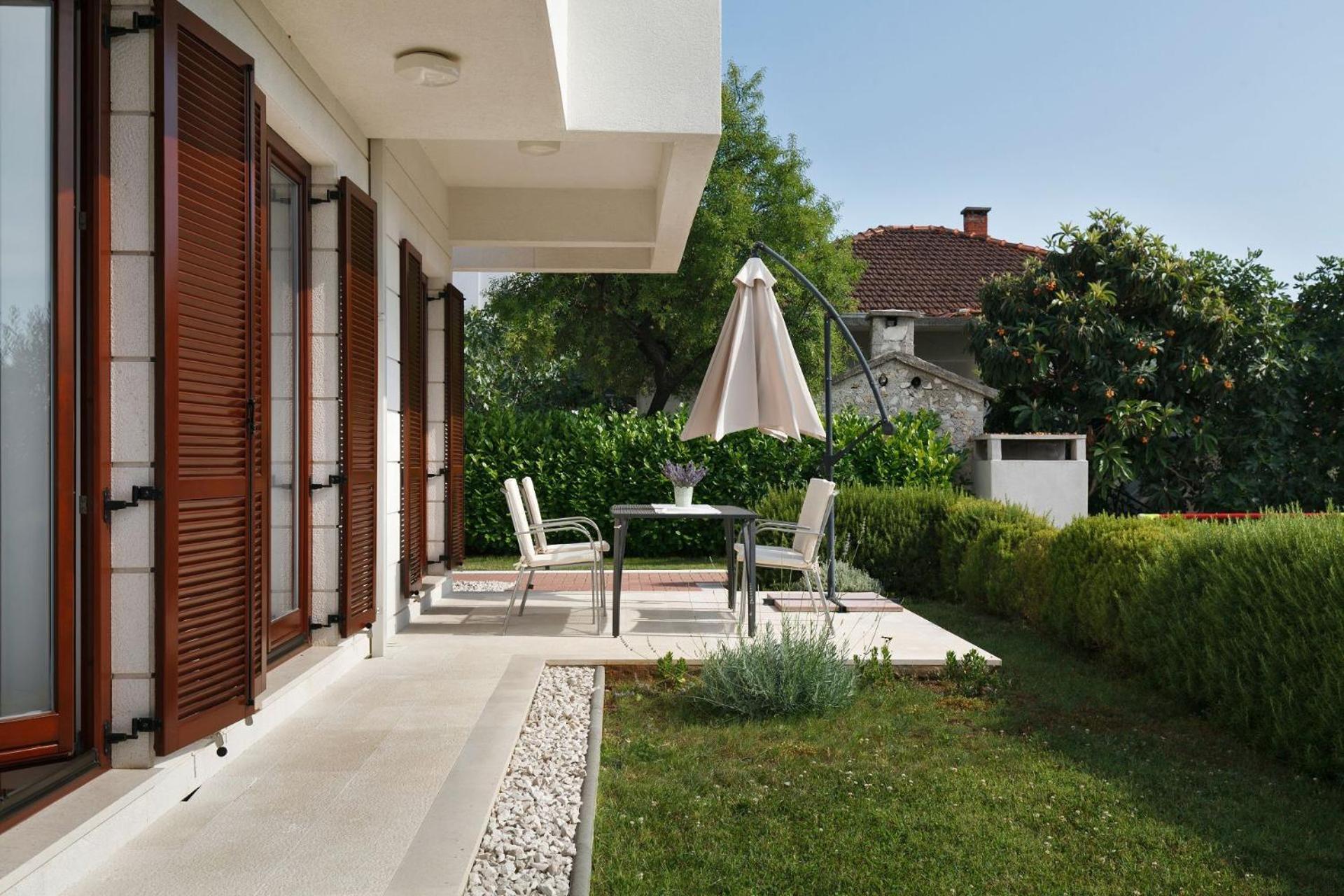 Apartment Marija Trogir Exterior photo